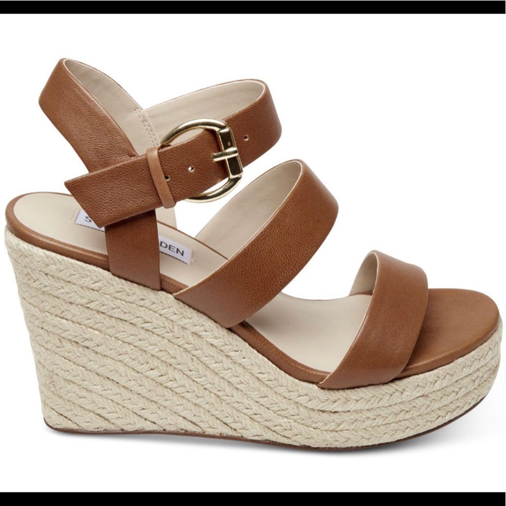 SOLD 🚨 Steve Madden Wedges Size 8 - Picture 3 of 4